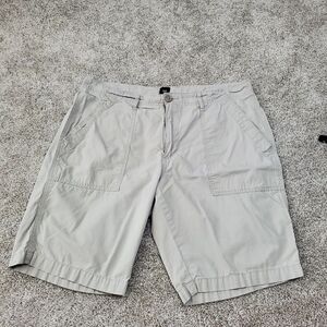 Gap shorts